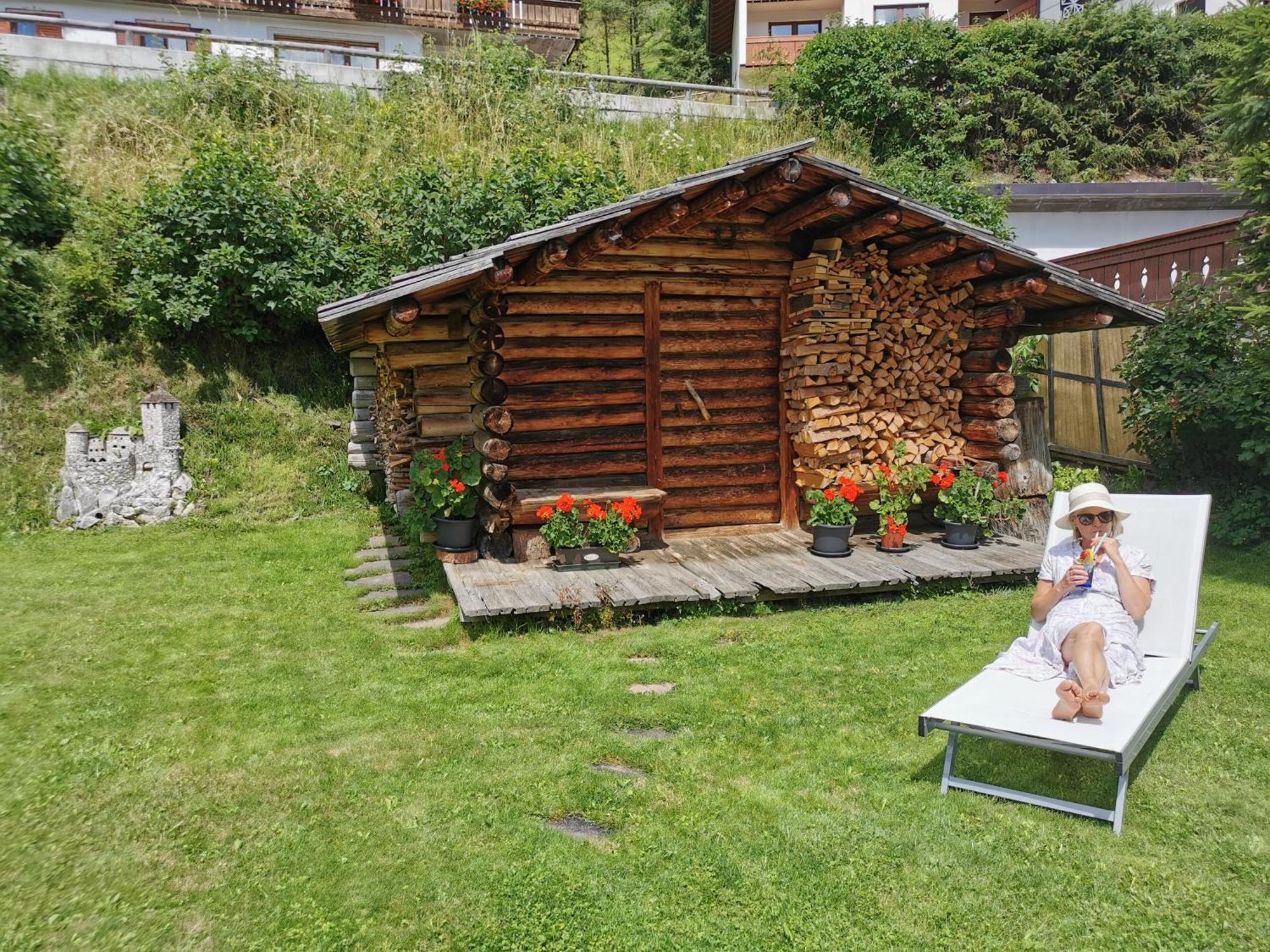 Garni Cir Ξενοδοχείο Santa Cristina Val Gardena Εξωτερικό φωτογραφία